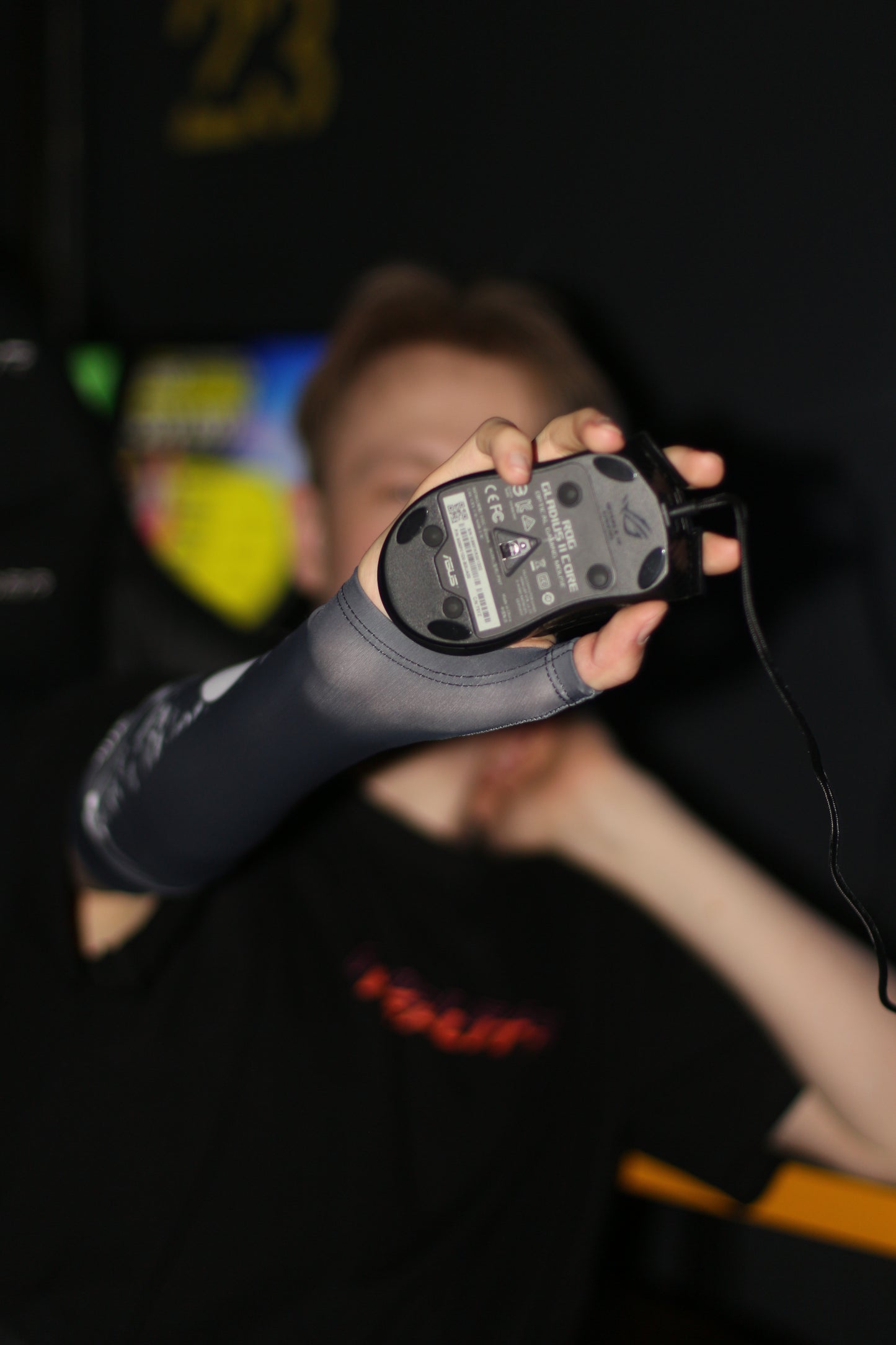 Gaming Arm Sleeve 2.0 Berserk Guts with open glove for PC gamers Selerity