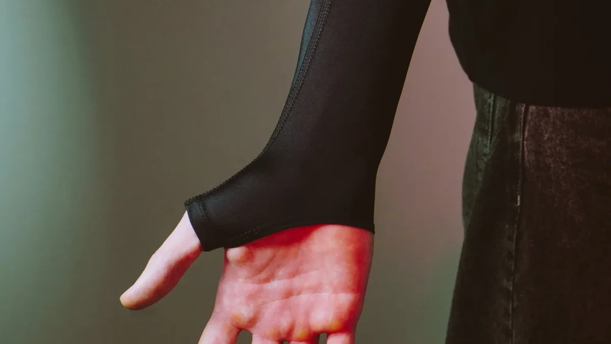 Forearm Pain From the Mouse: Causes and How to Reduce the Load