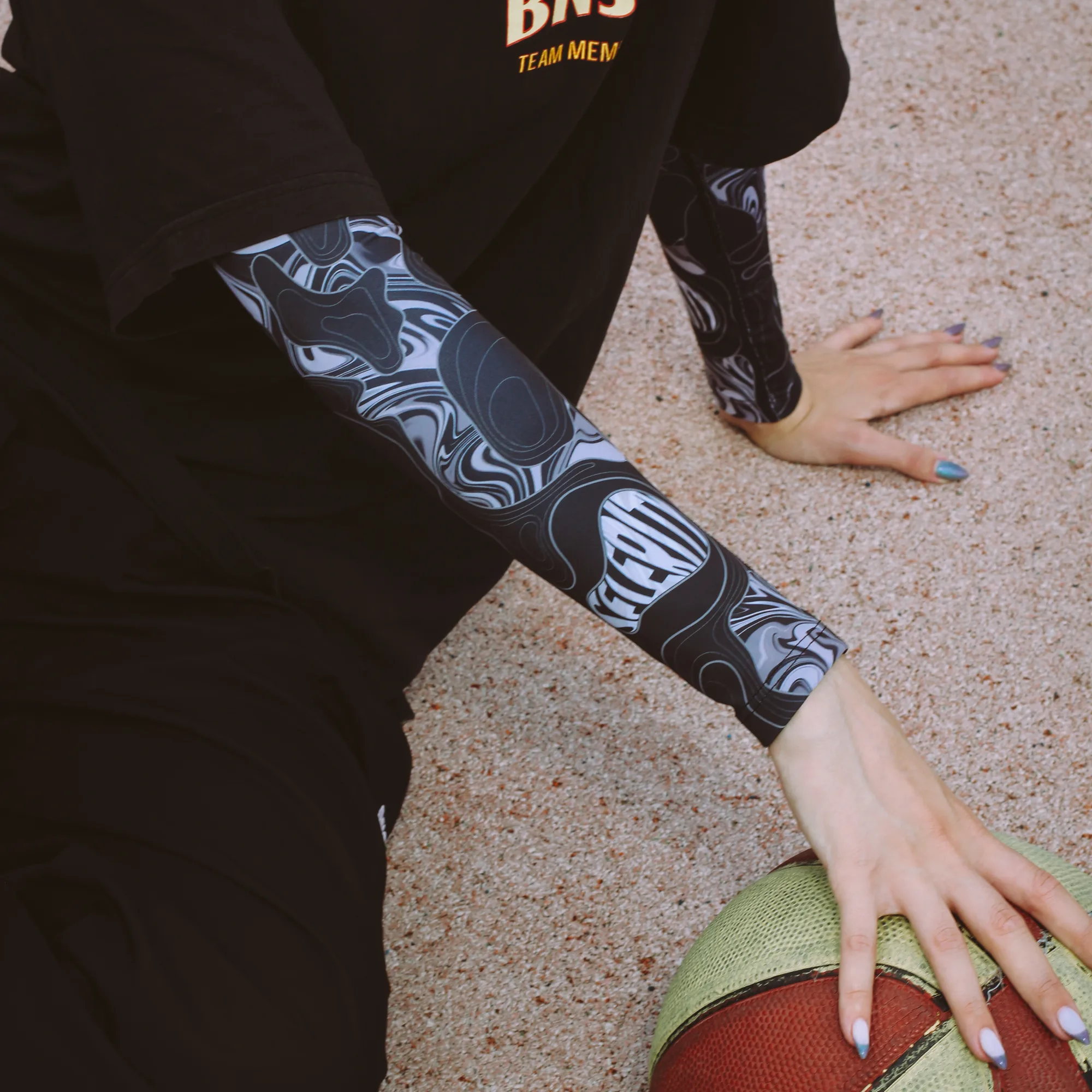 Sport · Holographic Black · 2 pcs