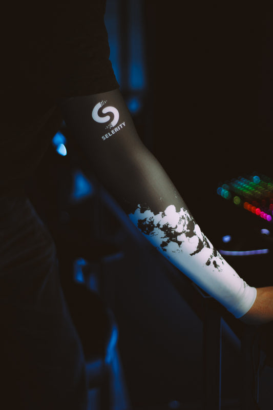 Gaming Arm Sleeve 1.0 Paints Spray for PC esports gamers Selerity